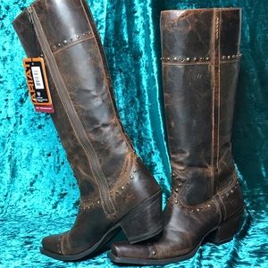 Ariat zip up boots